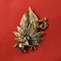 Broche cheval feuille 2